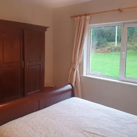 Tigh Dawros - Charming 4-bedroom House With Wifi In Beautiful Kenmare, Kerry Holiday home *